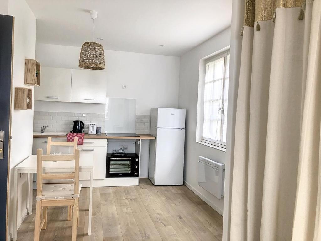 Residence Appartements Niort Wifi-Parking ภายนอก รูปภาพ